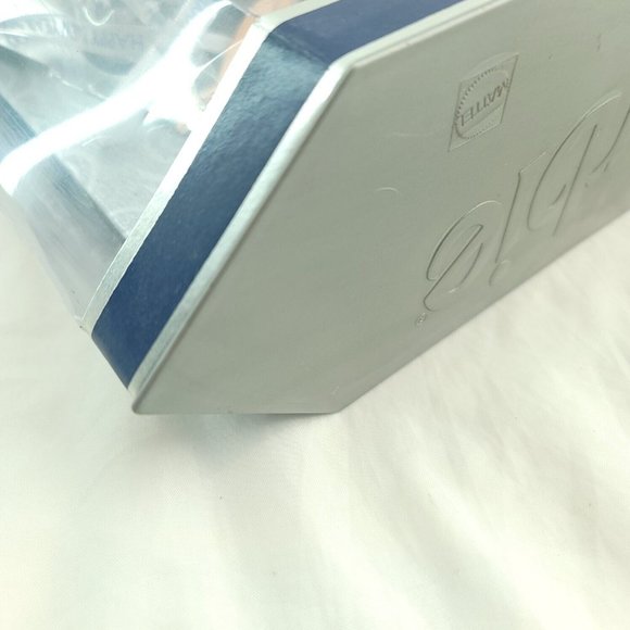 Mattel Millennium Princess Barbie With Keepsake Happy New Year 2000 Fashion Doll - Picture 5 of 14